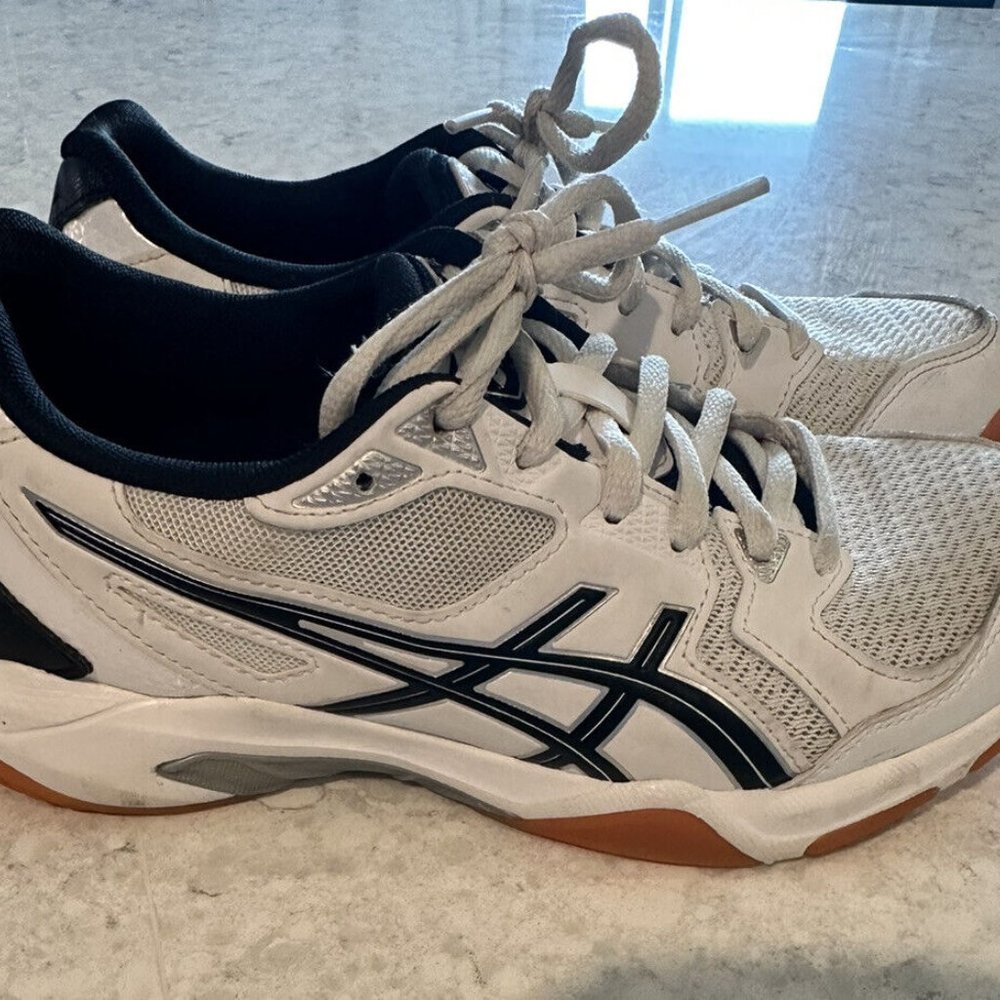 ASICS Gel Rocket 10 Volleyball Sneaker Shoes. Size 7.
